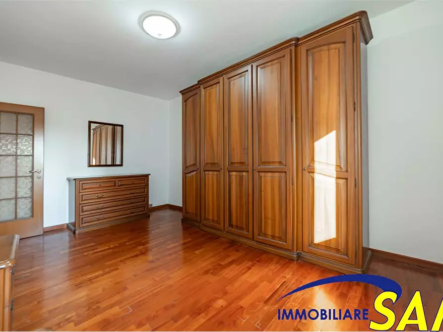 Immagine 12 di Trilocale in affitto  in Via Cervignano  3 a Milano