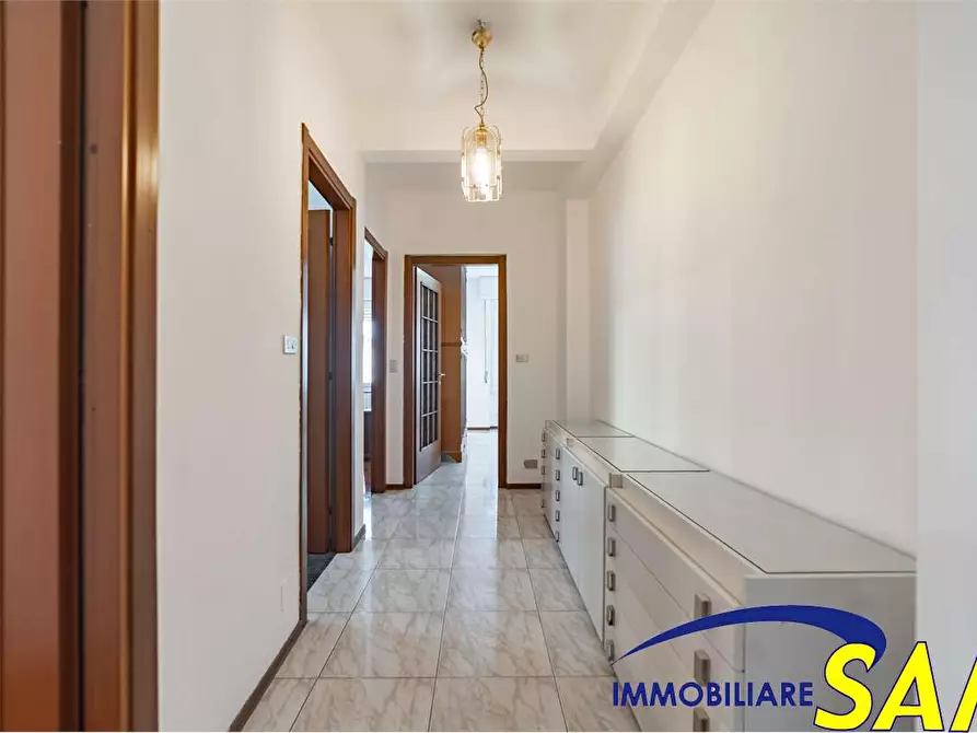 Immagine 17 di Trilocale in affitto  in Via Cervignano  3 a Milano