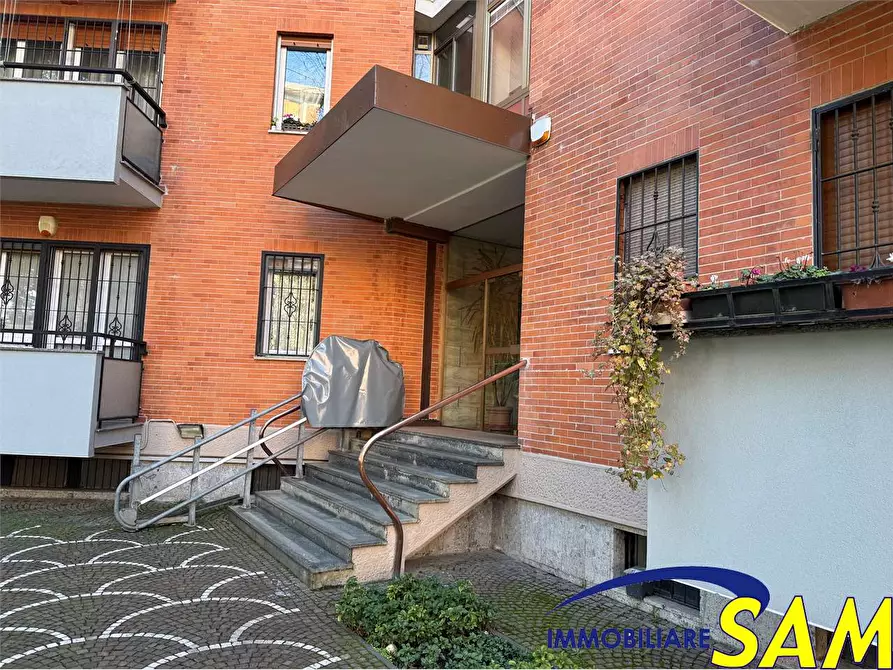 Immagine 25 di Trilocale in vendita  in Via Cimabue  6 a Milano