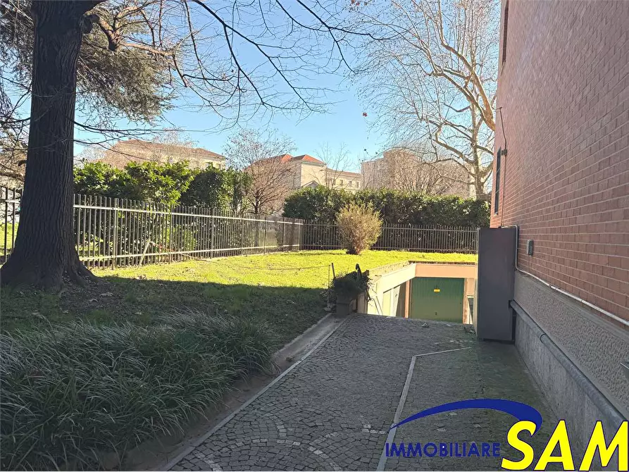 Immagine 26 di Trilocale in vendita  in Via Cimabue  6 a Milano