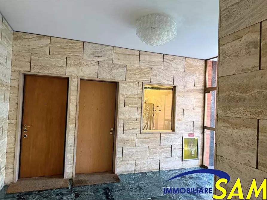 Immagine 27 di Trilocale in vendita  in Via Cimabue  6 a Milano