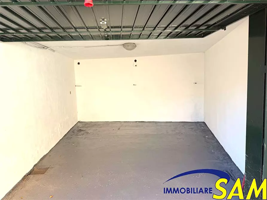 Immagine 17 di Trilocale in vendita  in Via Cimabue  6 a Milano