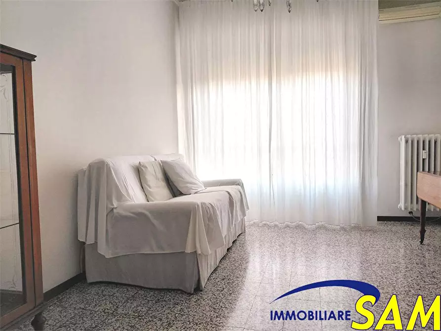 Immagine 2 di Trilocale in vendita  in Viale Omero  16 a Milano