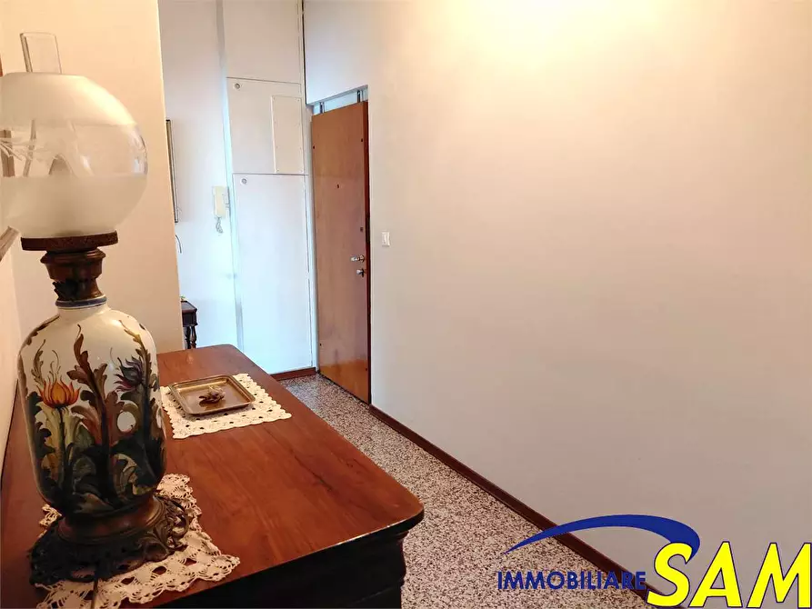 Immagine 11 di Trilocale in vendita  in Viale Omero  16 a Milano