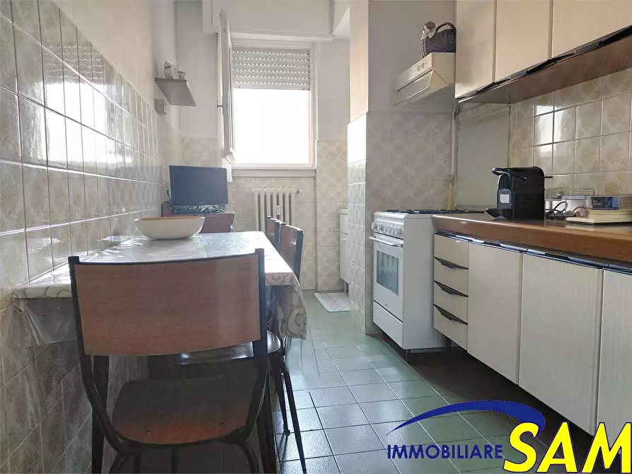 Immagine 13 di Trilocale in vendita  in Viale Omero  16 a Milano