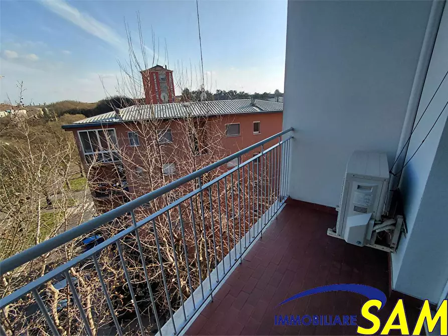 Immagine 26 di Trilocale in vendita  in Viale Omero  16 a Milano