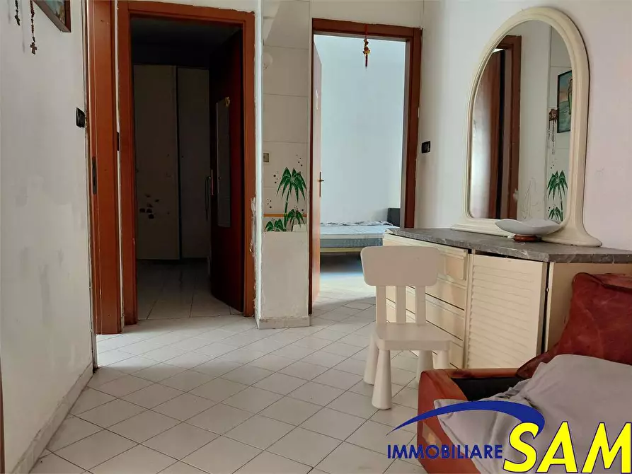 Immagine 2 di Bilocale in vendita  in ViaCadibona 10 a Milano