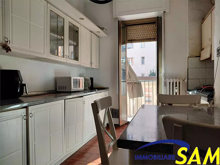 Immagine 1 di Bilocale in vendita  in ViaCadibona 10 a Milano