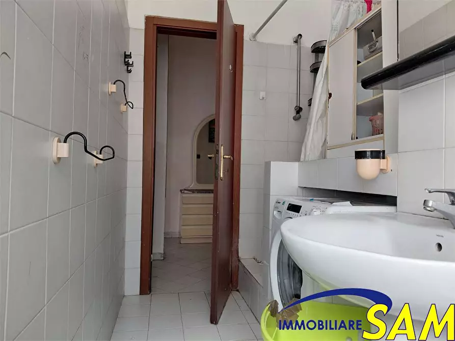 Immagine 11 di Bilocale in vendita  in ViaCadibona 10 a Milano