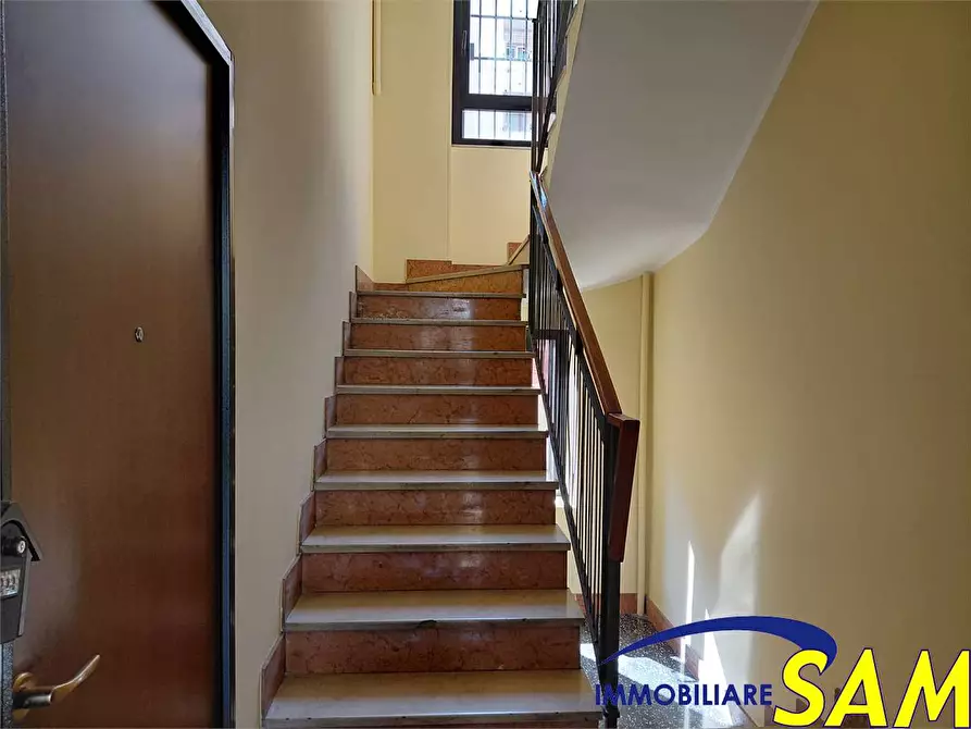 Immagine 16 di Bilocale in vendita  in ViaCadibona 10 a Milano