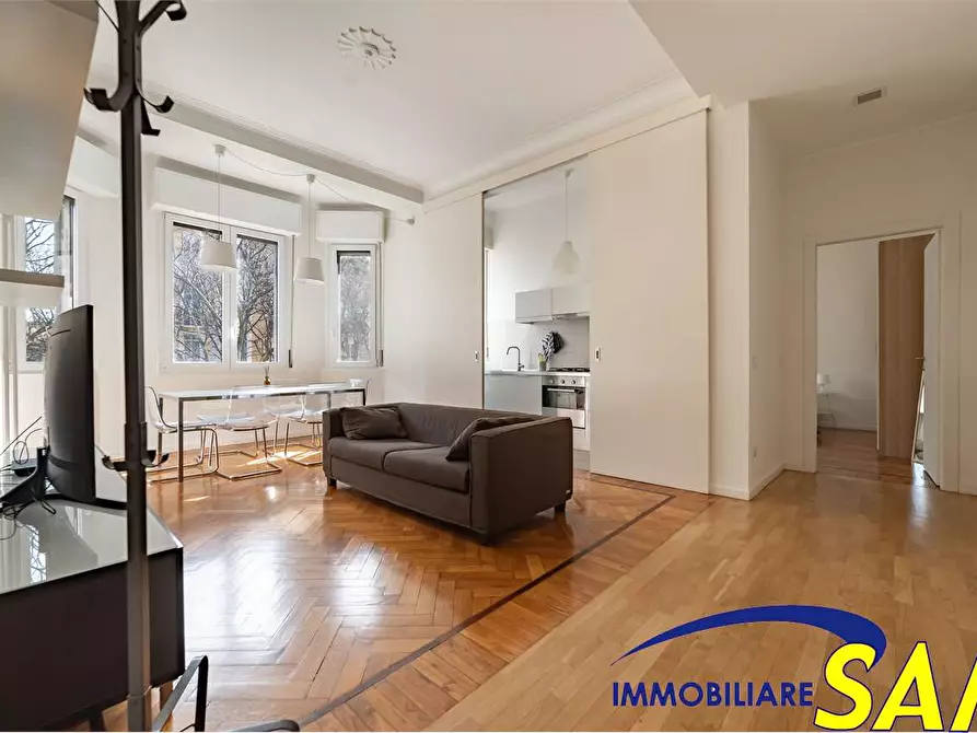 Immagine 2 di Trilocale in vendita  in Via Aselli 15 a Milano