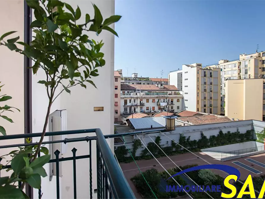 Immagine 15 di Bilocale in vendita  in Via Paolo Maspero  24 a Milano