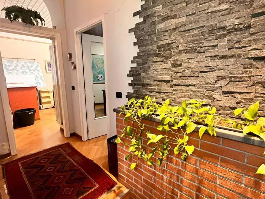 Immagine 3 di Laboratorio in vendita  in Viale Monte Nero 44 a Milano