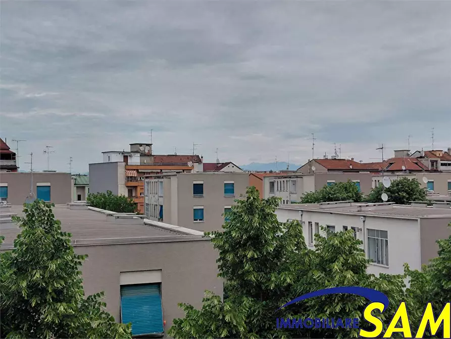 Immagine 18 di Bilocale in affitto  in Via Paolo Maspero 51 a Milano