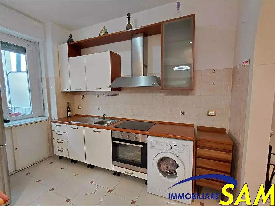 Immagine 1 di Bilocale in affitto  in Vis Busoni 12 a Milano