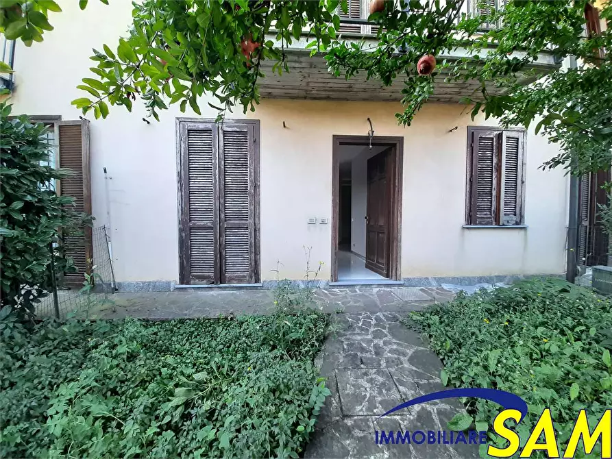 Immagine 1 di Villetta a schiera in vendita  in Via Don Alessandro Ceresoli 15 a Bariano