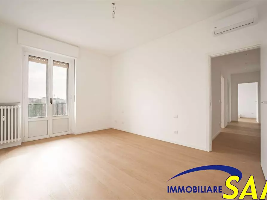 Immagine 1 di Appartamento in affitto  in Viale Monte Ceneri  36 a Milano