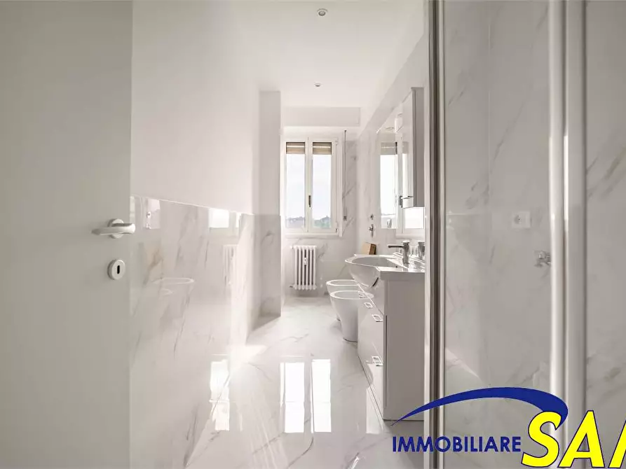Immagine 13 di Appartamento in affitto  in Viale Monte Ceneri  36 a Milano