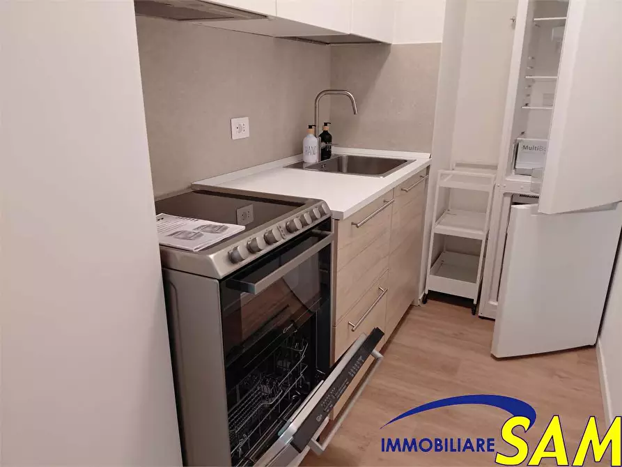 Immagine 8 di Bilocale in affitto  in Via Ampère 101 a Milano