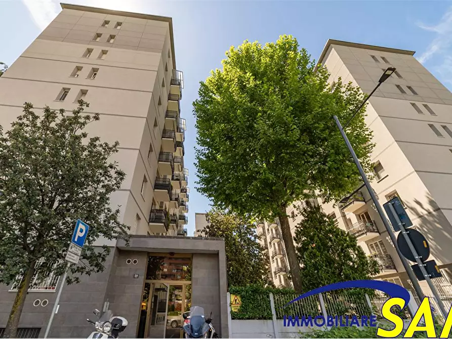 Immagine 14 di Bilocale in affitto  in Via Monte Ortigara 22 a Milano