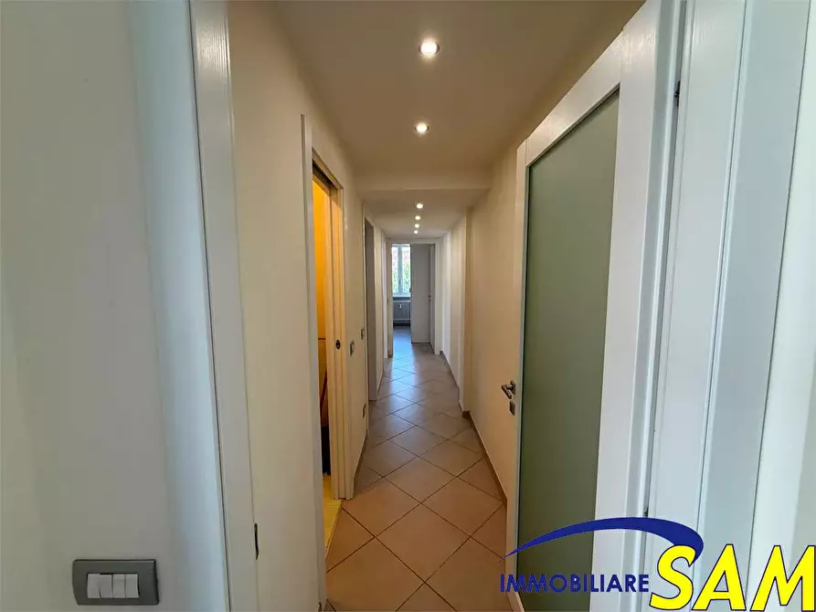 Immagine 6 di Trilocale in affitto  in Via Cervignano 1 a Milano