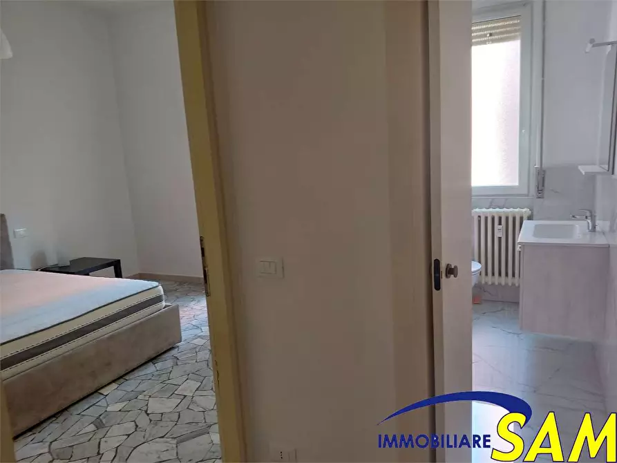 Immagine 9 di Bilocale in affitto  in Via Farsaglia 3 a Milano