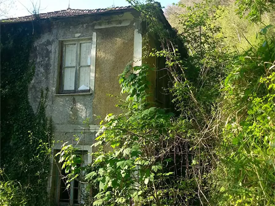 Immagine 4 di Villa in vendita  in Via Soglio a Orero