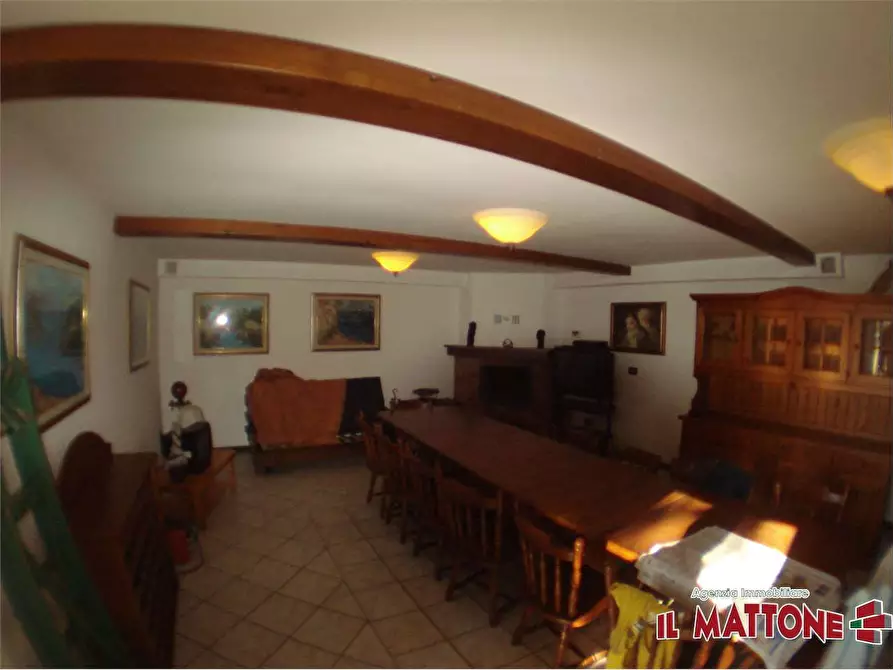 Immagine 26 di Villa in vendita  in Via 2 Giugno a Mignanego