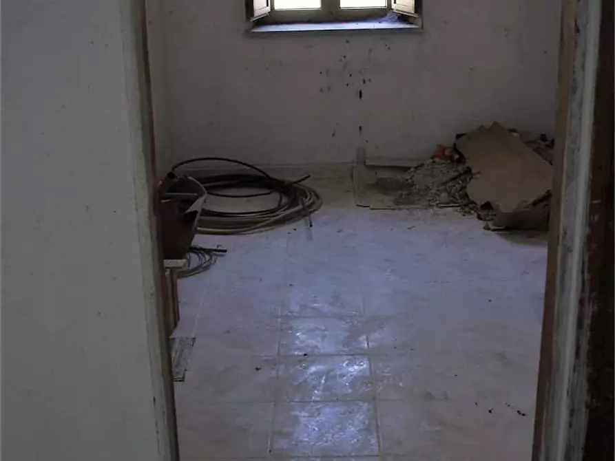 Immagine 16 di Monolocale in vendita  in Via Piave 20 a Brognaturo