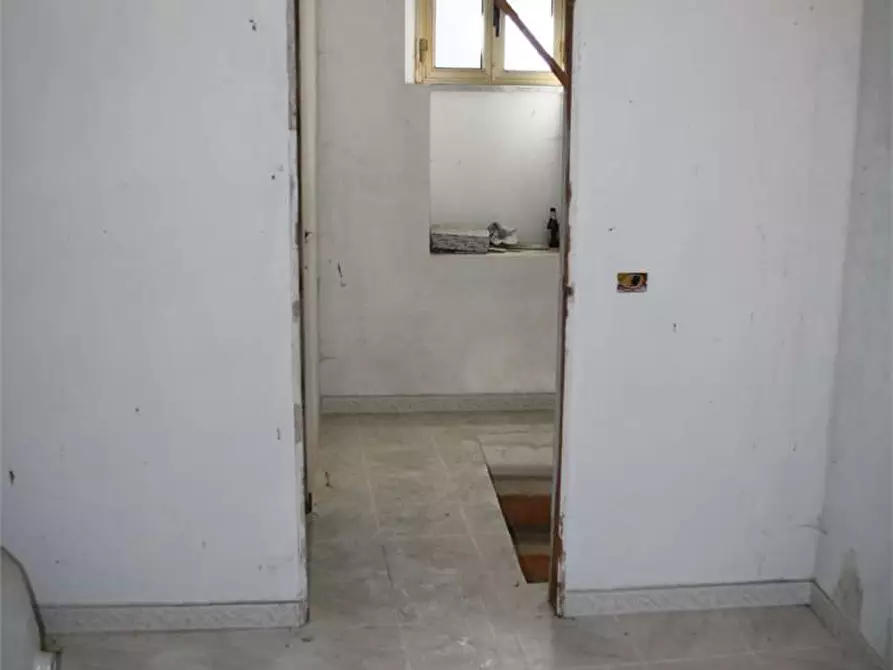 Immagine 13 di Monolocale in vendita  in Via Piave 20 a Brognaturo