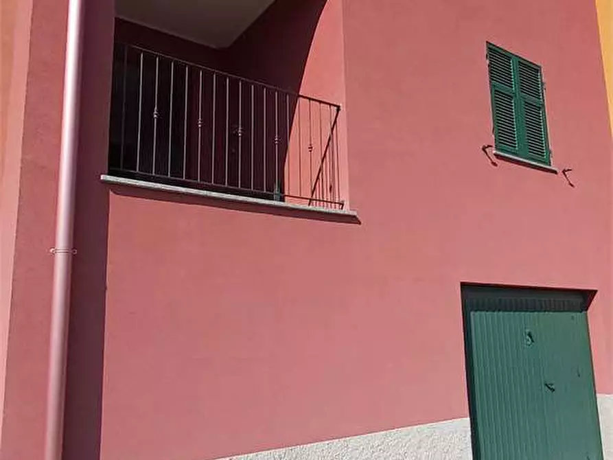 Immagine 2 di Porzione di villa in vendita  in Via Lencisa a Ceranesi