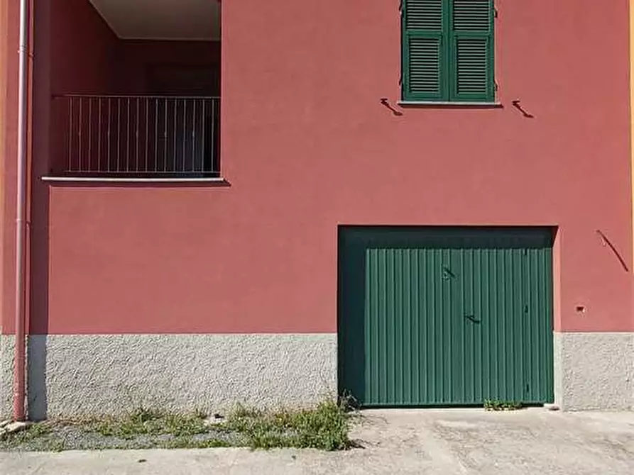 Immagine 3 di Porzione di villa in vendita  in Via Lencisa a Ceranesi