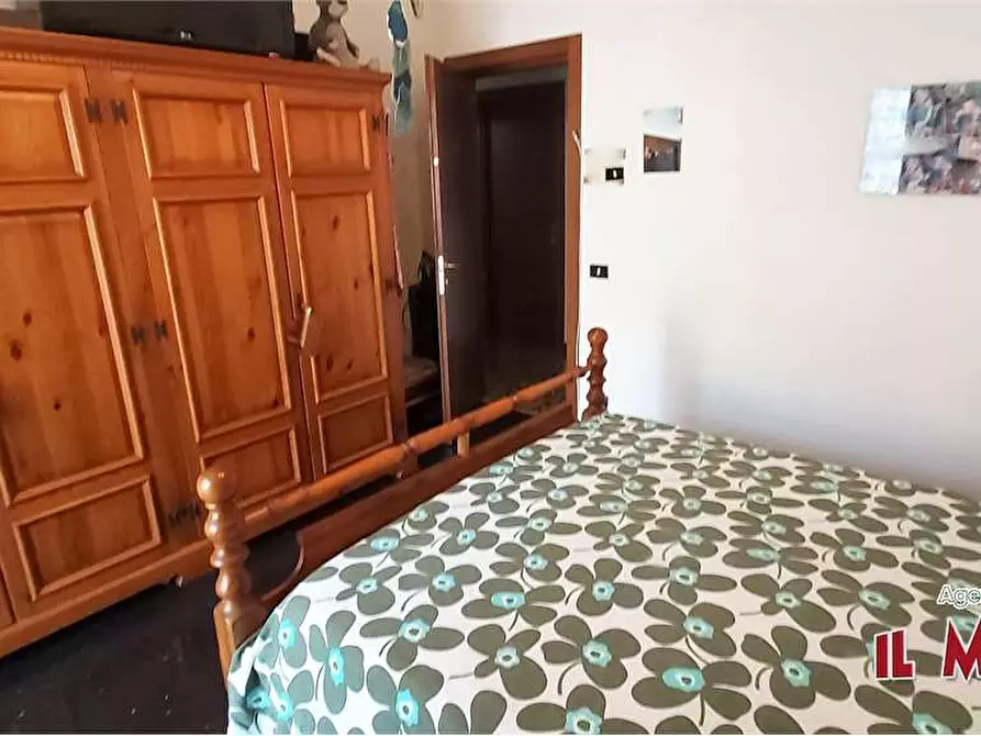 Immagine 23 di Quadrilocale in vendita  in Via Martiri della Libertà a Campomorone