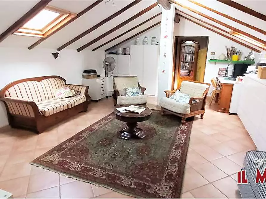 Immagine 26 di Quadrilocale in vendita  in Via alla Caffarella a Campomorone