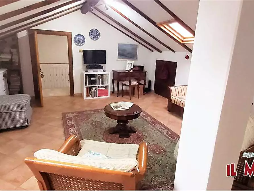 Immagine 28 di Quadrilocale in vendita  in Via alla Caffarella a Campomorone