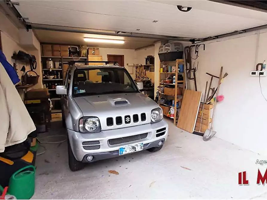 Immagine 34 di Quadrilocale in vendita  in Via alla Caffarella a Campomorone