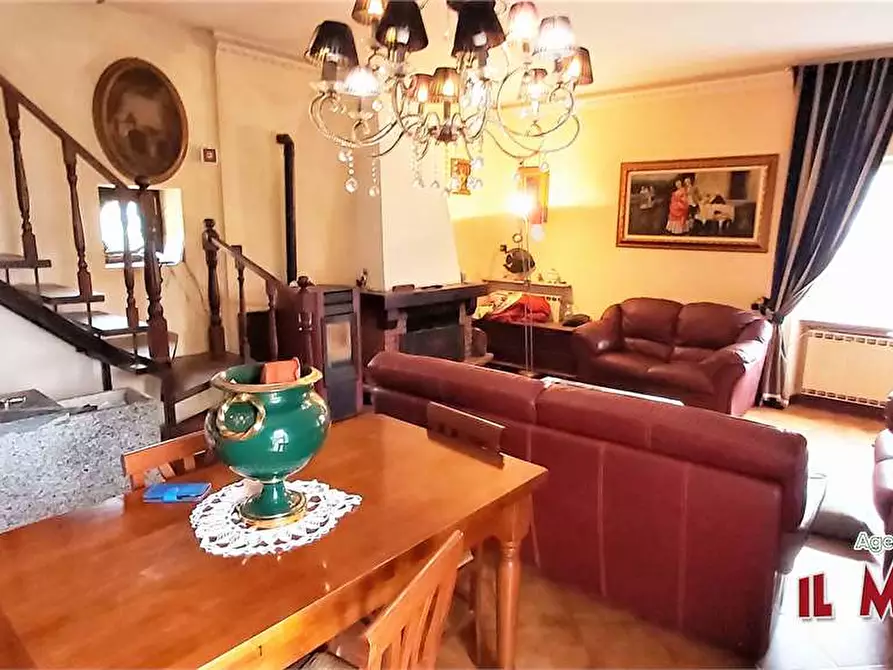 Immagine 3 di Villa in vendita  in Salita della Cittadina a Genova