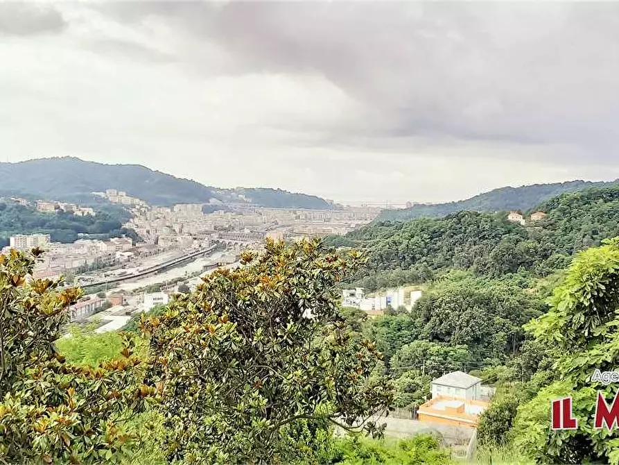 Immagine 7 di Villa in vendita  in Salita della Cittadina a Genova