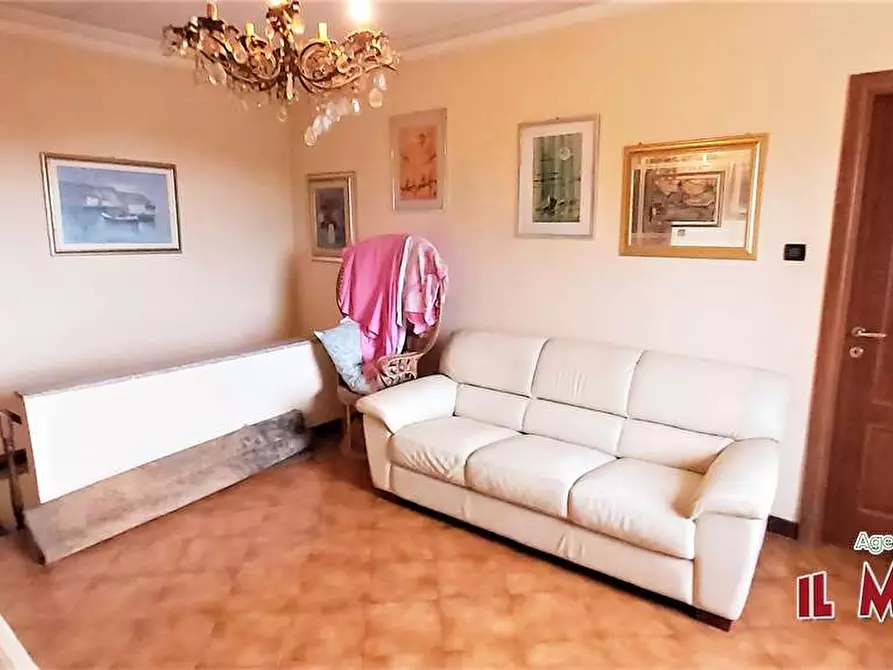 Immagine 14 di Villa in vendita  in Salita della Cittadina a Genova