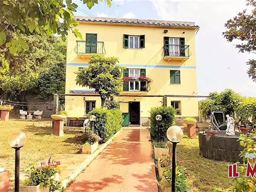 Immagine 46 di Villa in vendita  in Salita della Cittadina a Genova