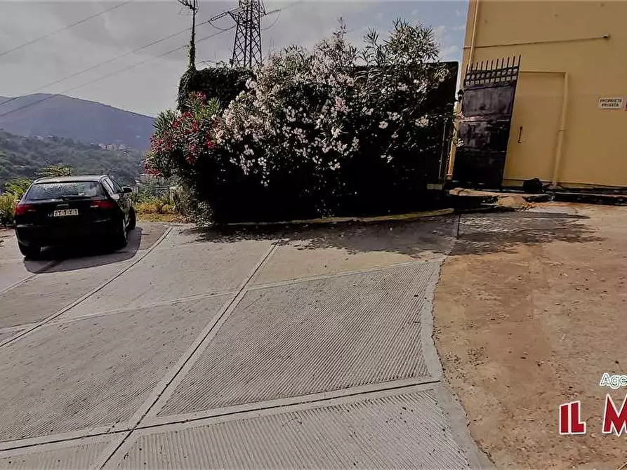 Immagine 53 di Villa in vendita  in Salita della Cittadina a Genova