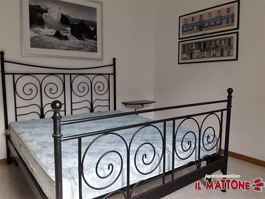 Immagine 12 di Monolocale in vendita  in Via Vittorio Veneto a Mignanego