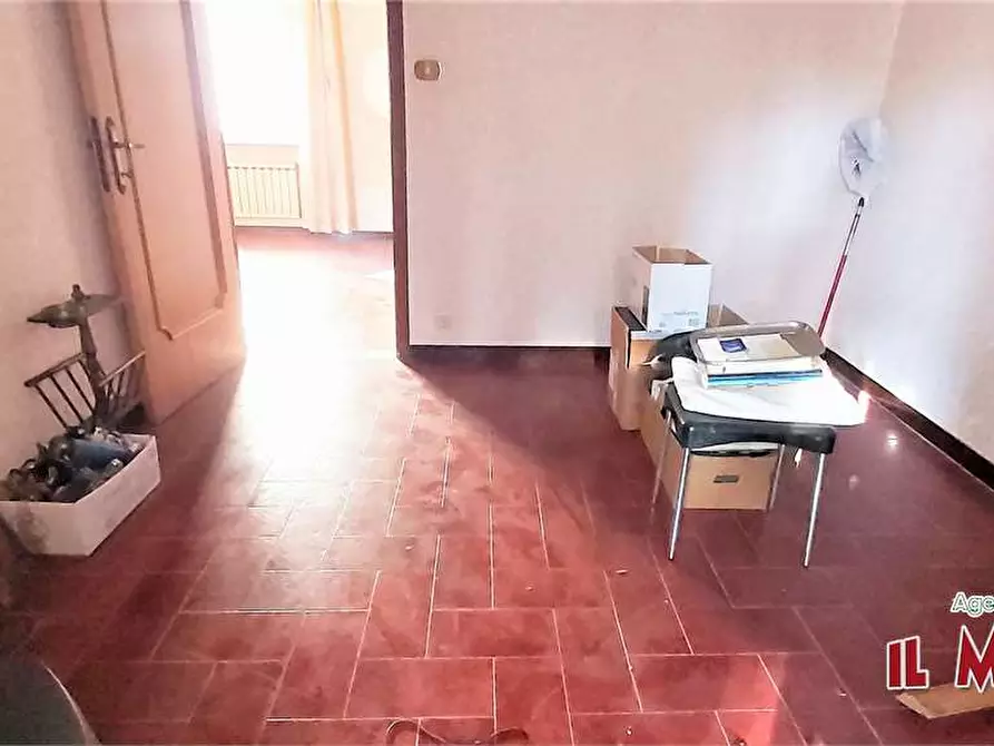 Immagine 18 di Trilocale in vendita  in Vie Ennio del Monte a Campomorone