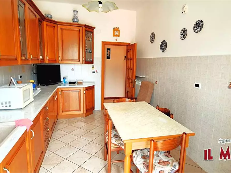 Immagine 3 di Trilocale in vendita  in Via Val D'Astico a Genova