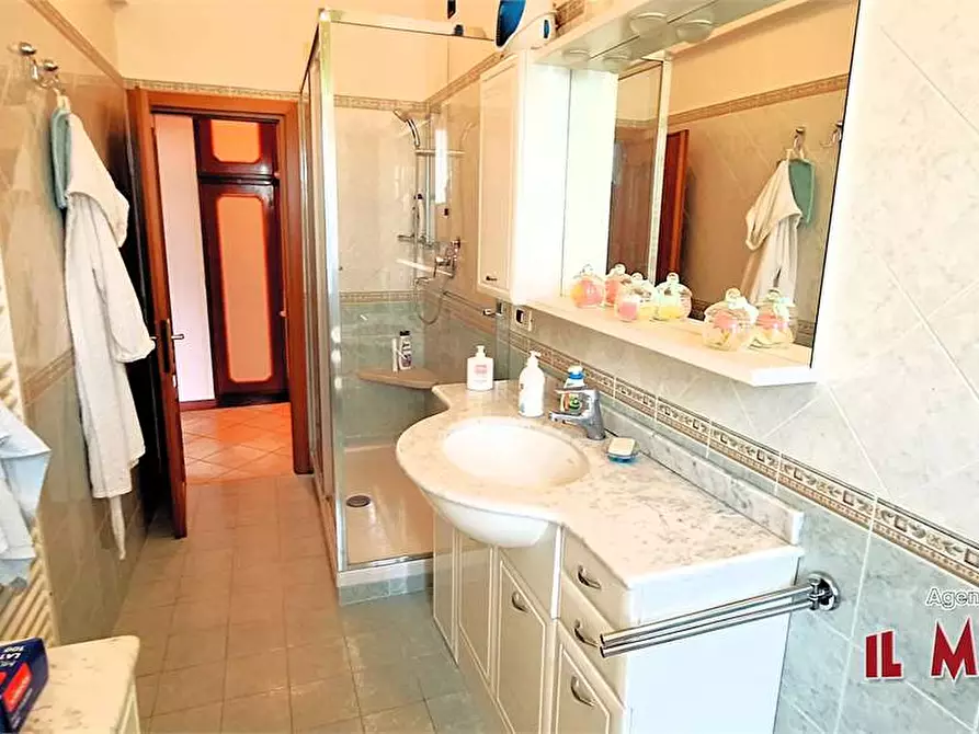 Immagine 12 di Trilocale in vendita  in Via Val D'Astico a Genova