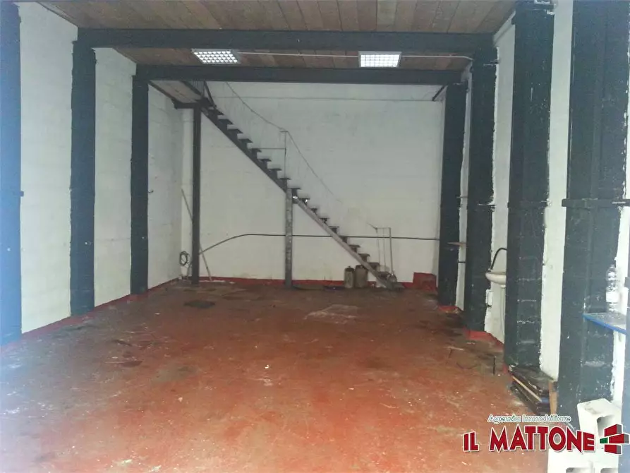 Immagine 4 di Garage in affitto  in Via B. Parodi a Ceranesi