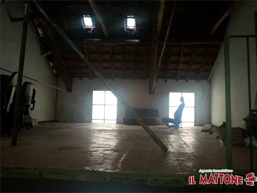 Immagine 15 di Garage in affitto  in Via B. Parodi a Ceranesi