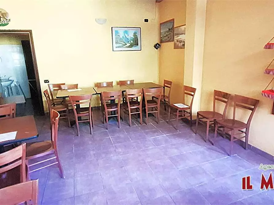 Immagine 9 di Negozio in vendita  in Via Ceresole a Frabosa Sottana