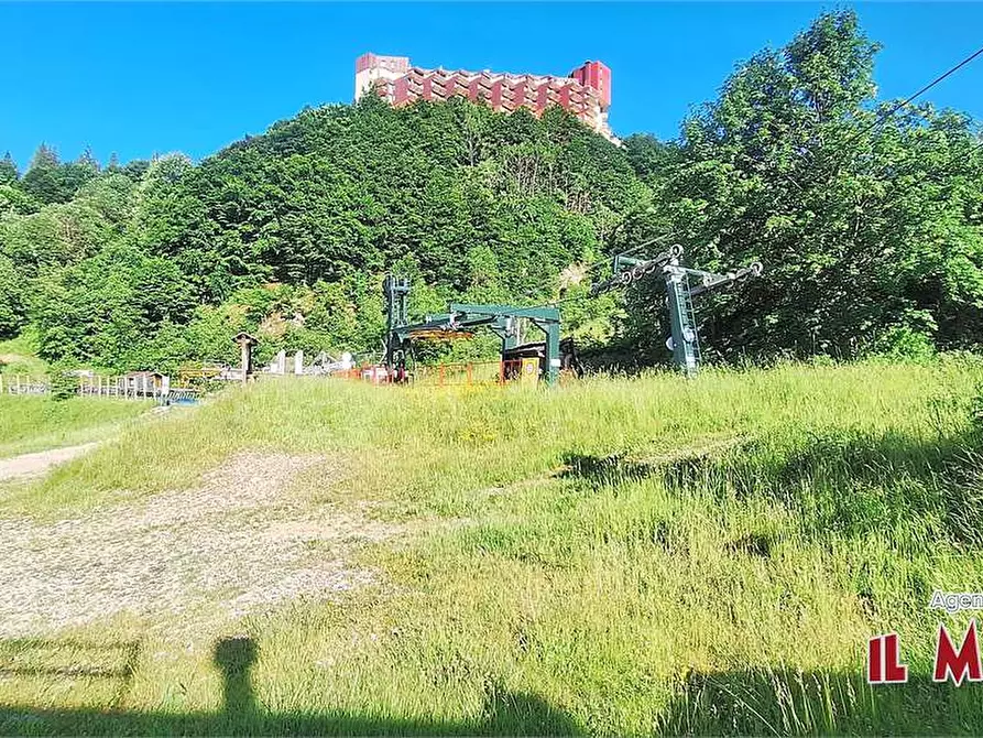 Immagine 16 di Negozio in vendita  in Via Ceresole a Frabosa Sottana