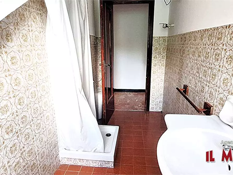 Immagine 9 di Monolocale in affitto  in Via Avosso a Casella